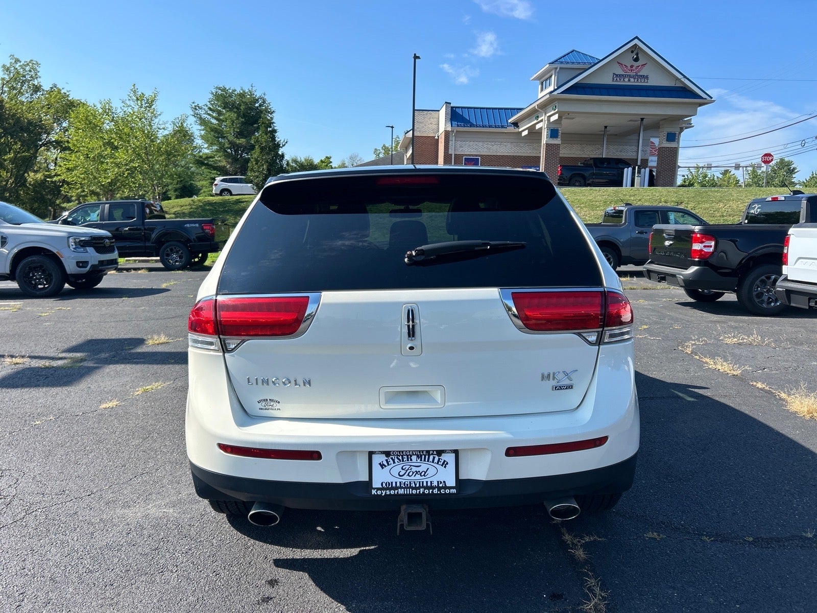 2013 Lincoln MKX Base