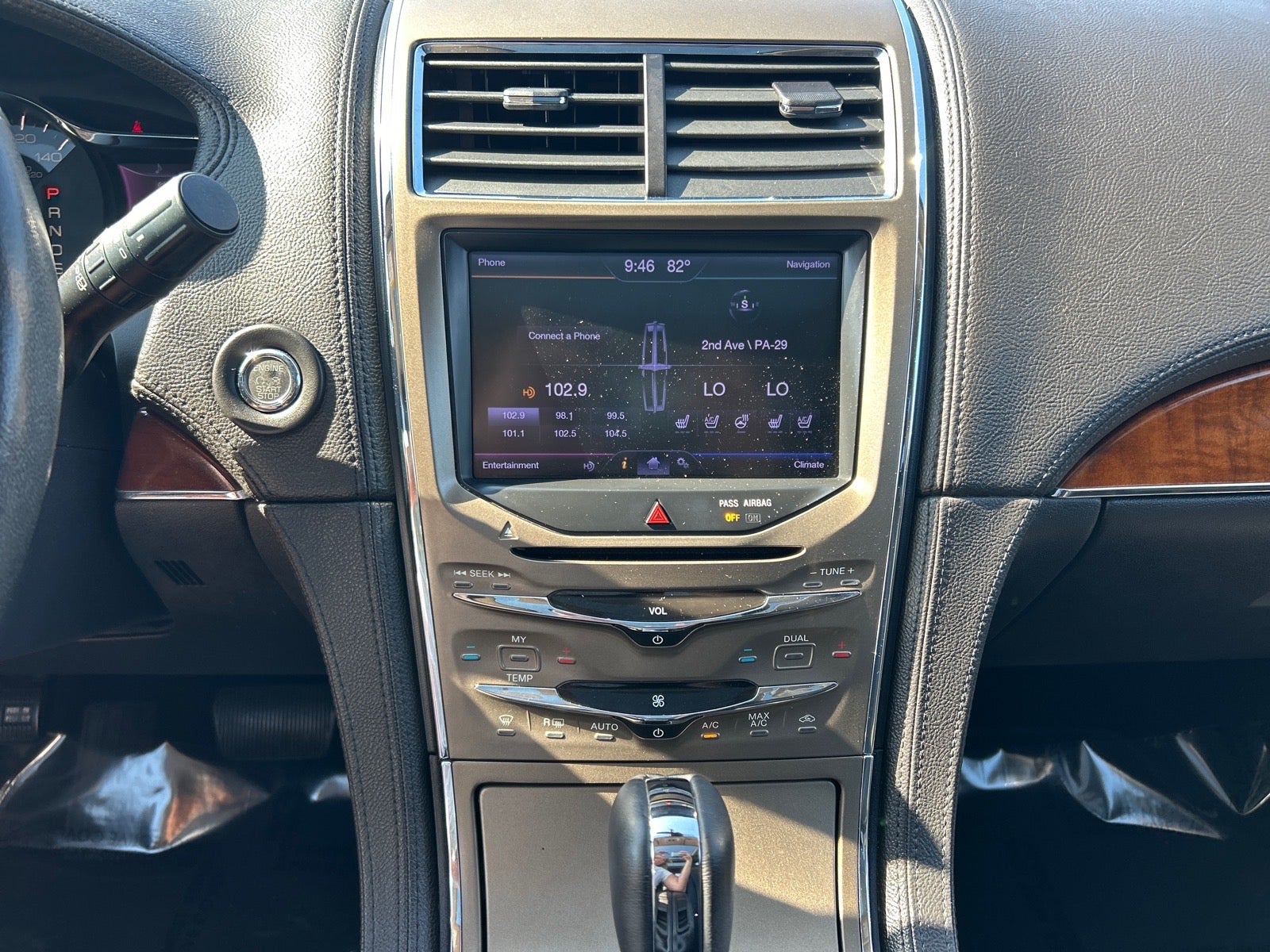 2013 Lincoln MKX Base