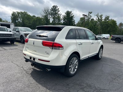 2013 Lincoln MKX Base