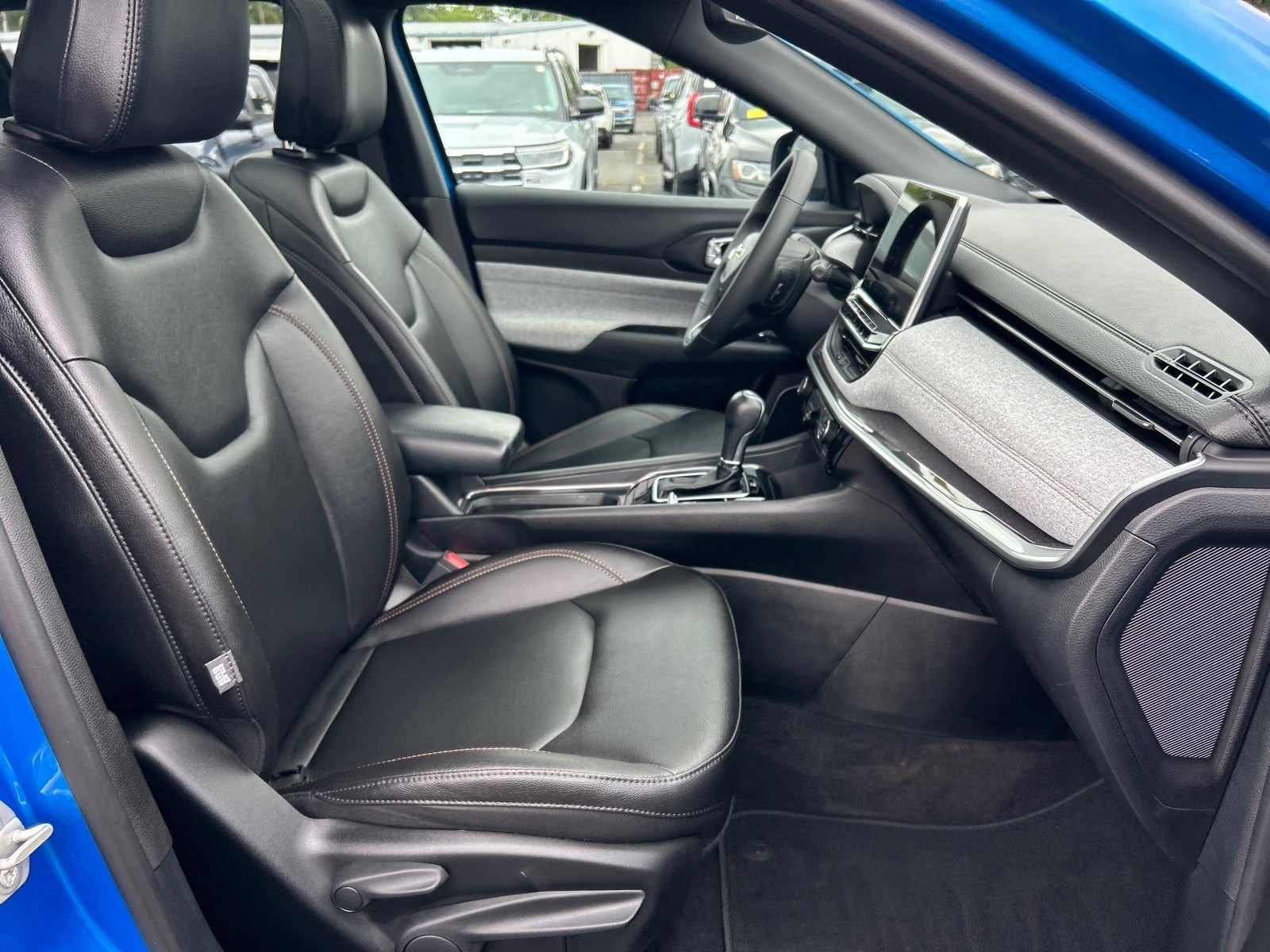 2023 Jeep Compass Latitude Lux