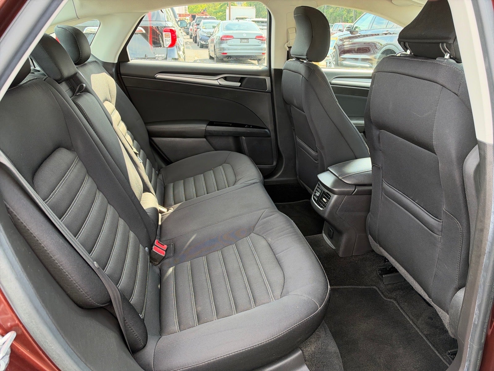 2015 Ford Fusion SE