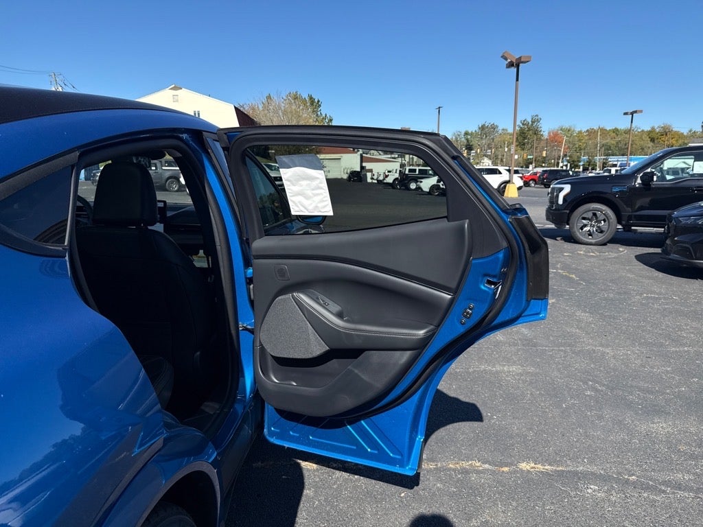 2025 Ford Mustang Mach-E Premium