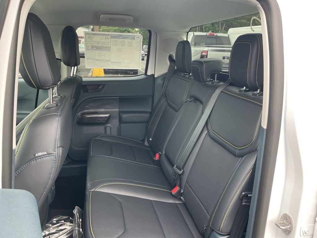 2025 Ford Maverick Lobo Standard