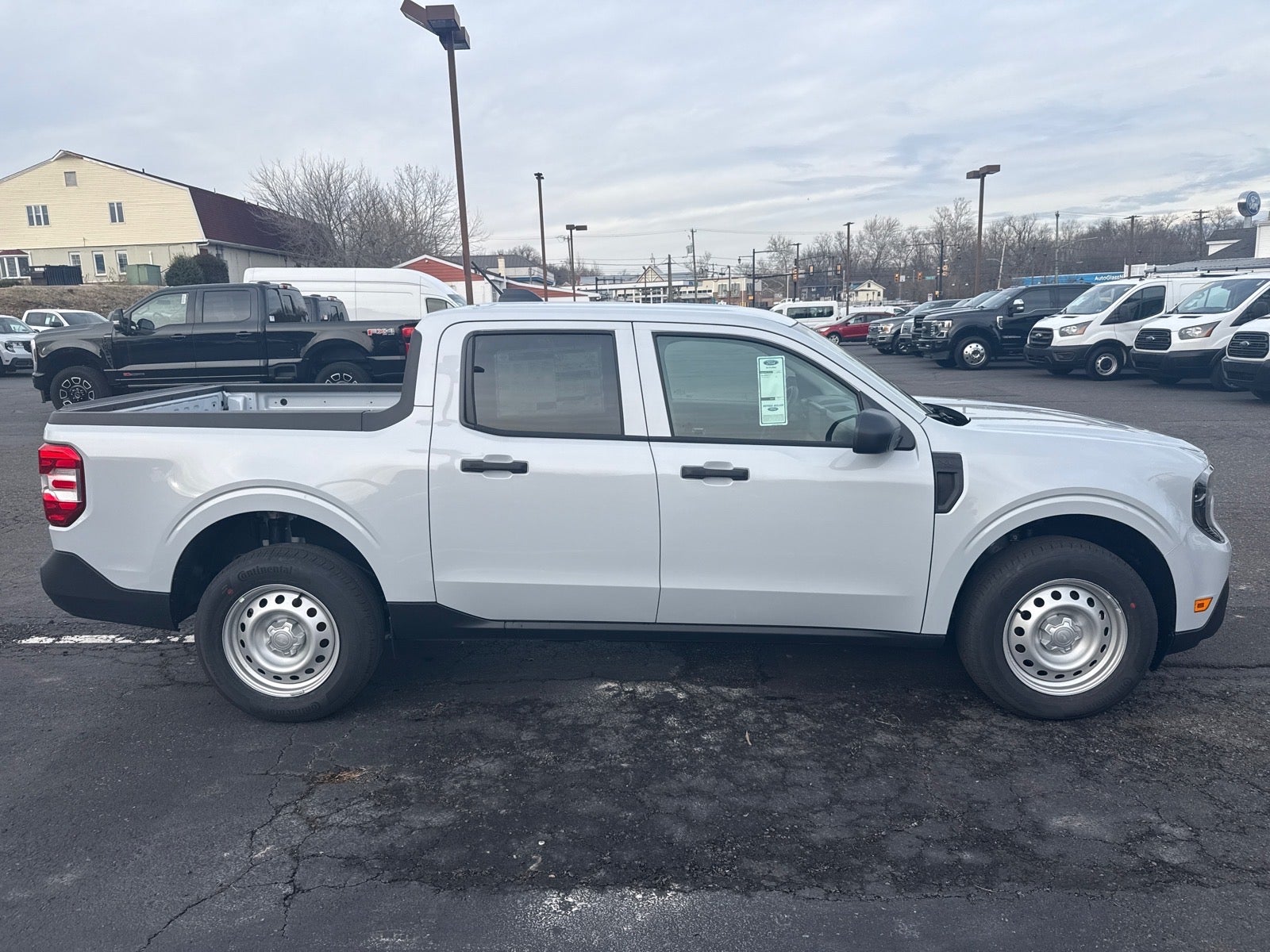 2026 Ford Maverick XL