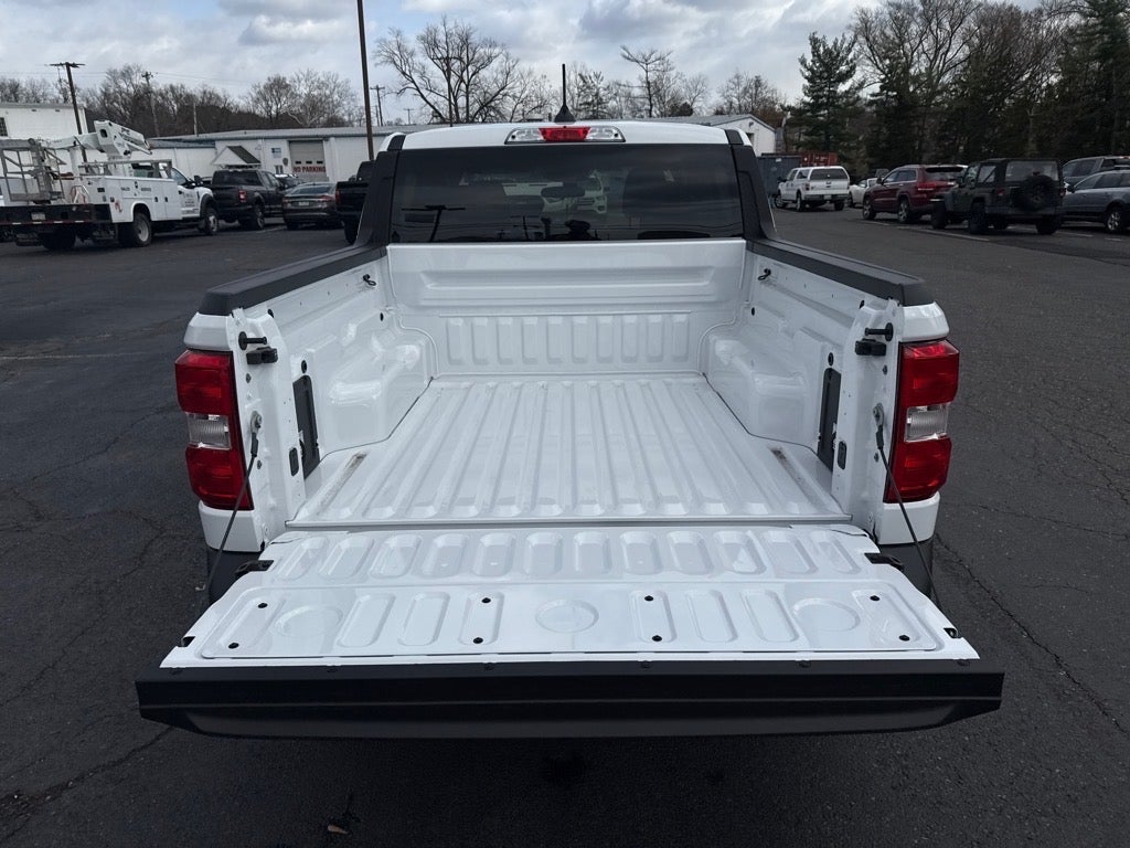 2025 Ford Maverick XL