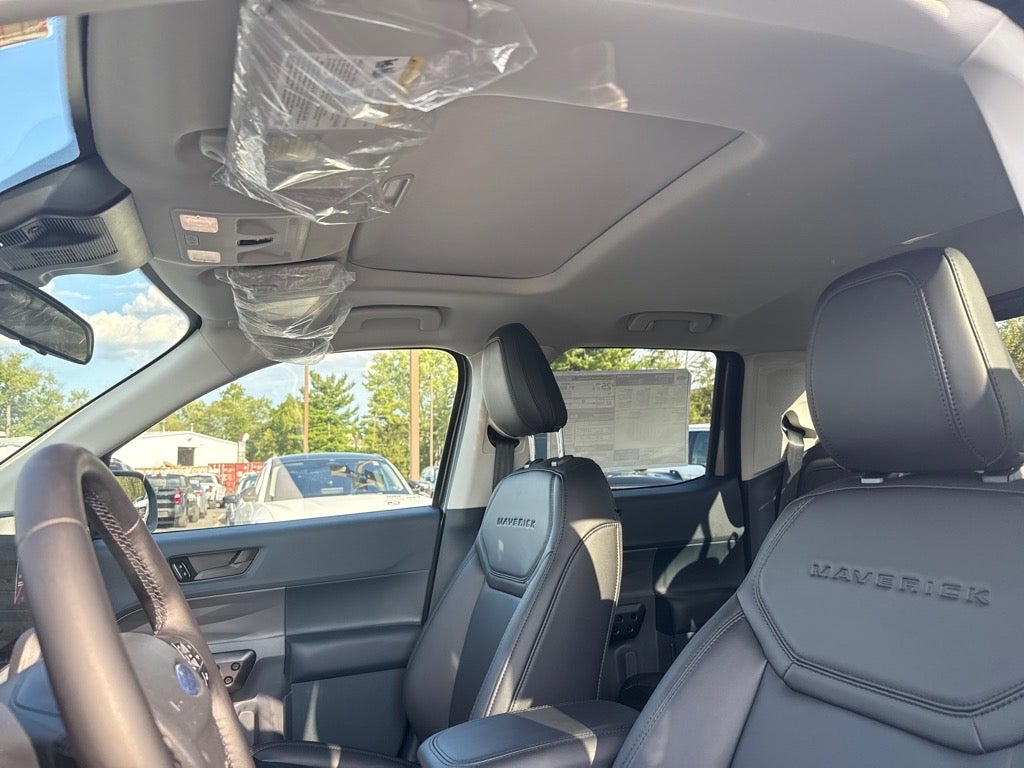 2025 Ford Maverick Lariat