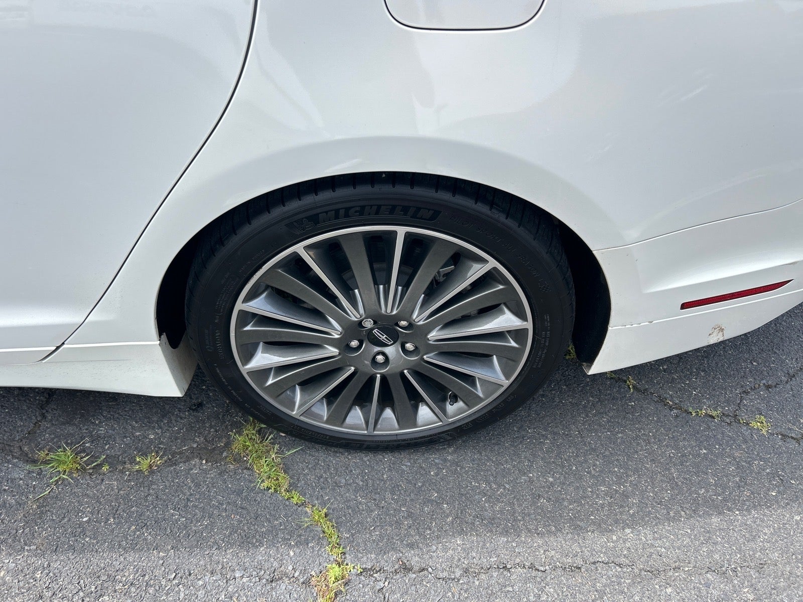 2013 Lincoln MKZ Base