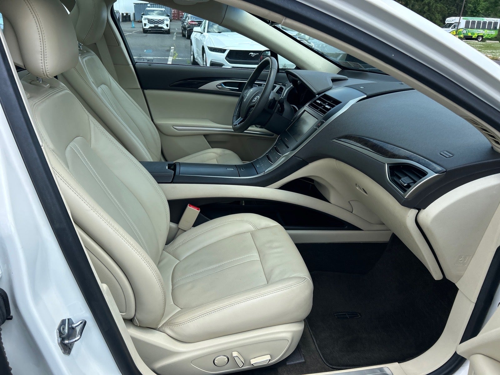 2013 Lincoln MKZ Base