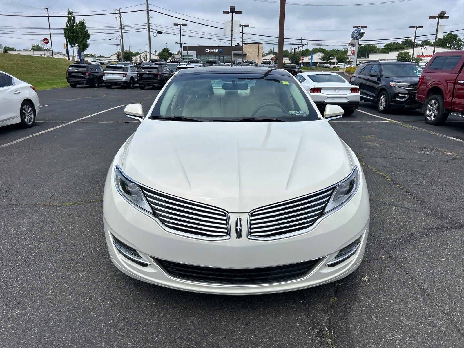 2013 Lincoln MKZ Base