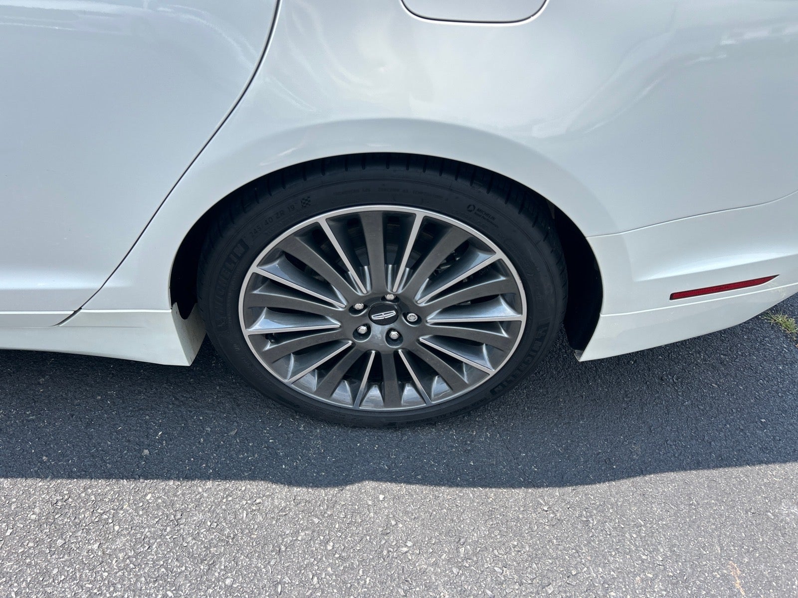 2013 Lincoln MKZ Base