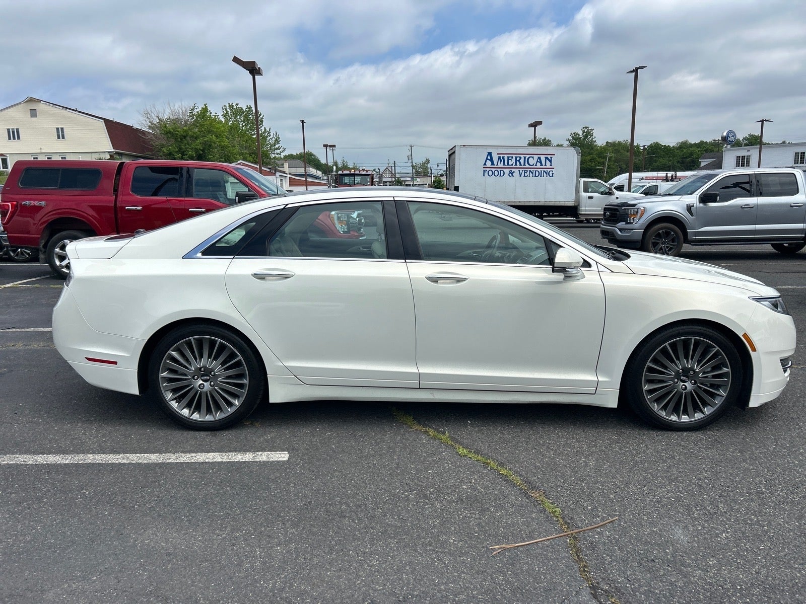 2013 Lincoln MKZ Base