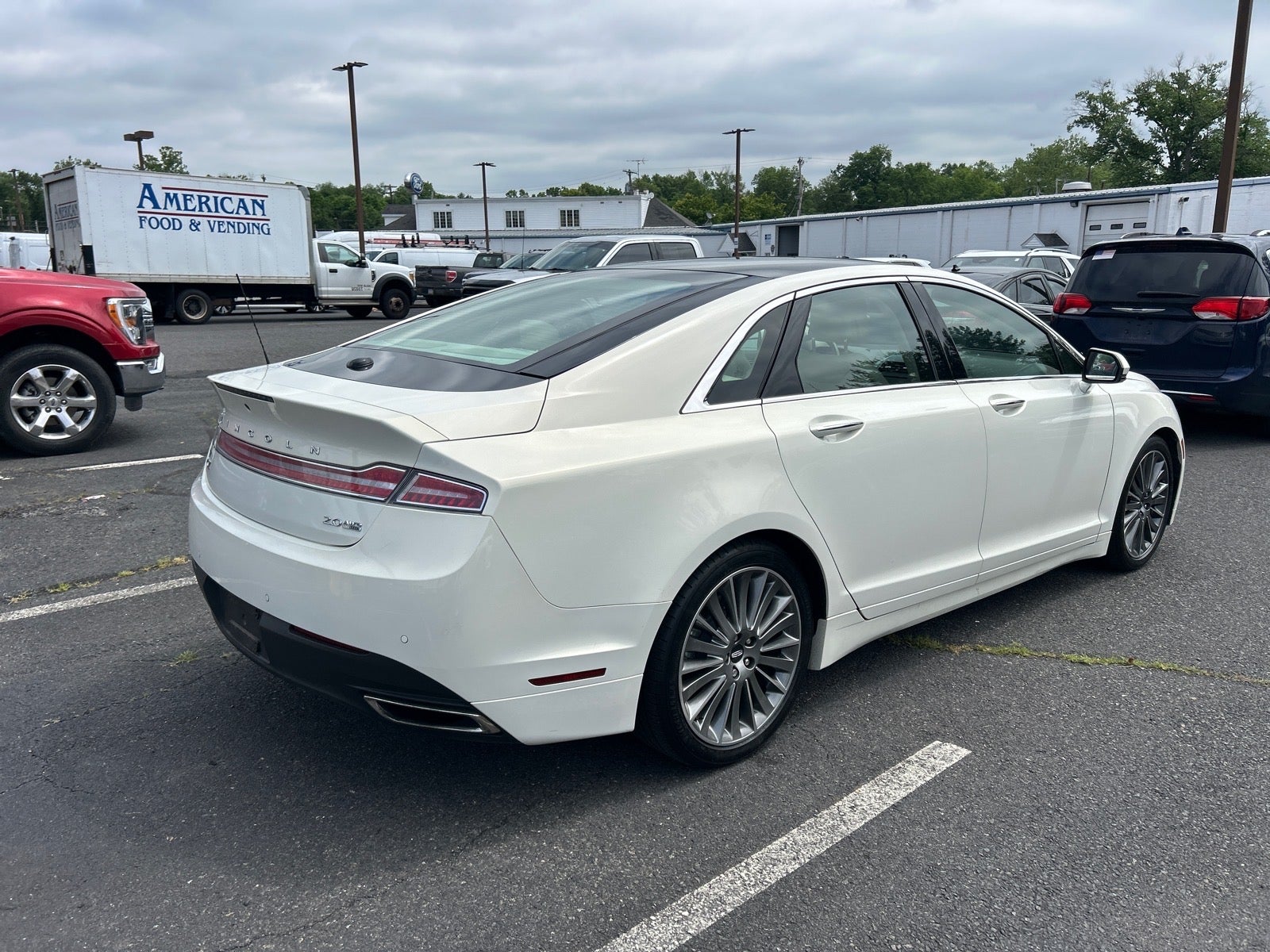 2013 Lincoln MKZ Base