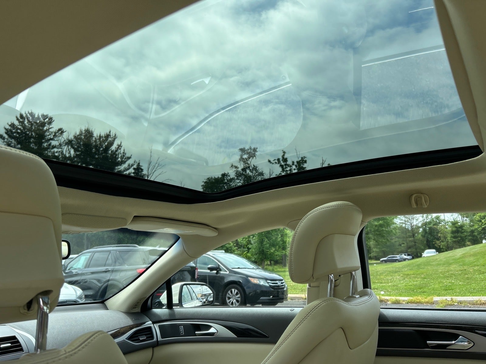2013 Lincoln MKZ Base
