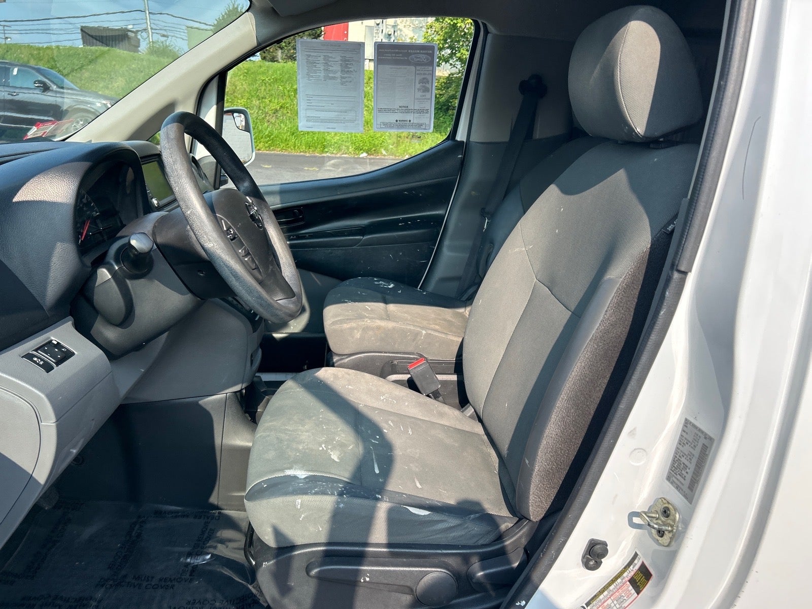2021 Nissan NV200 SV