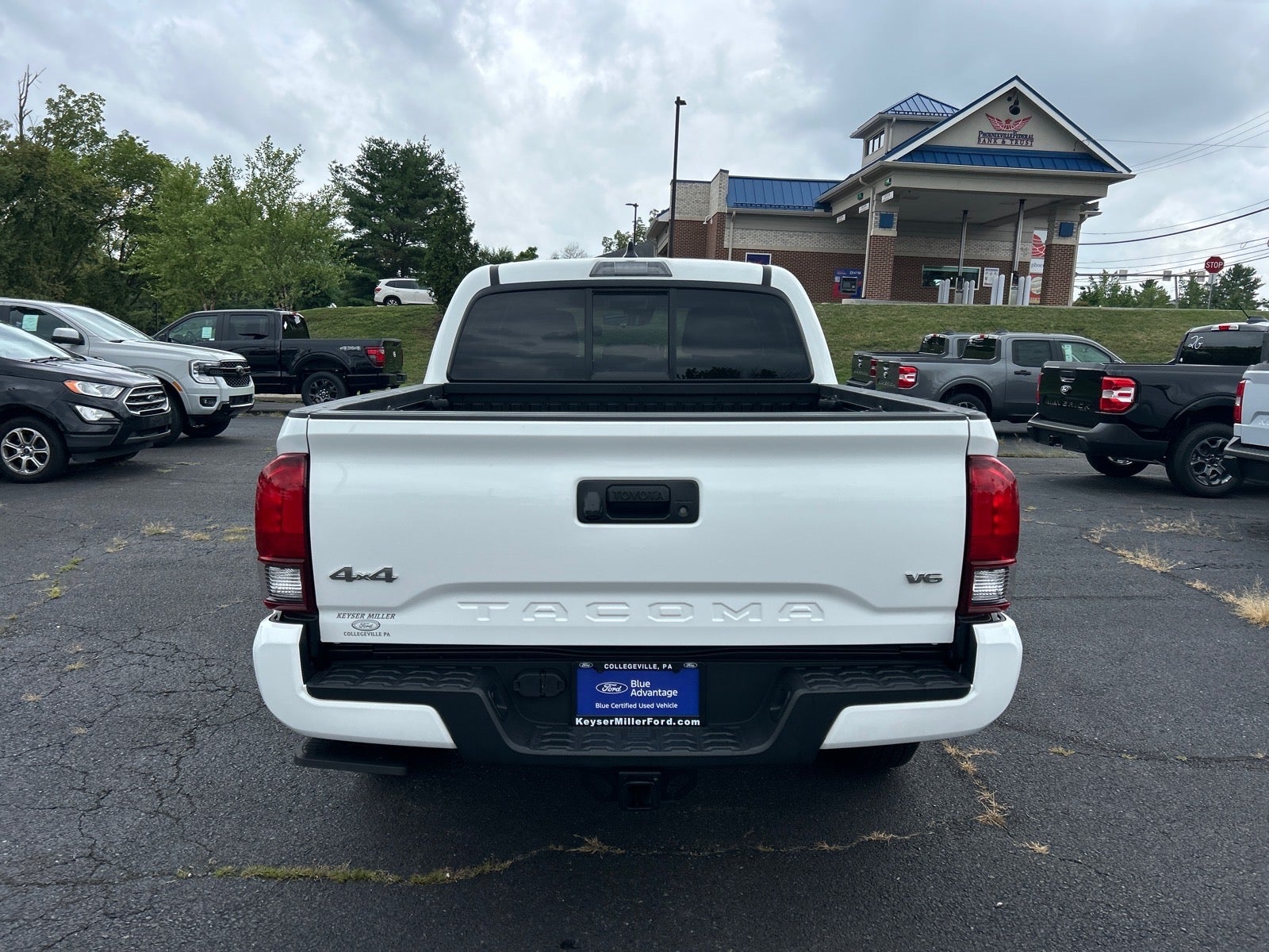 2023 Toyota Tacoma SR V6