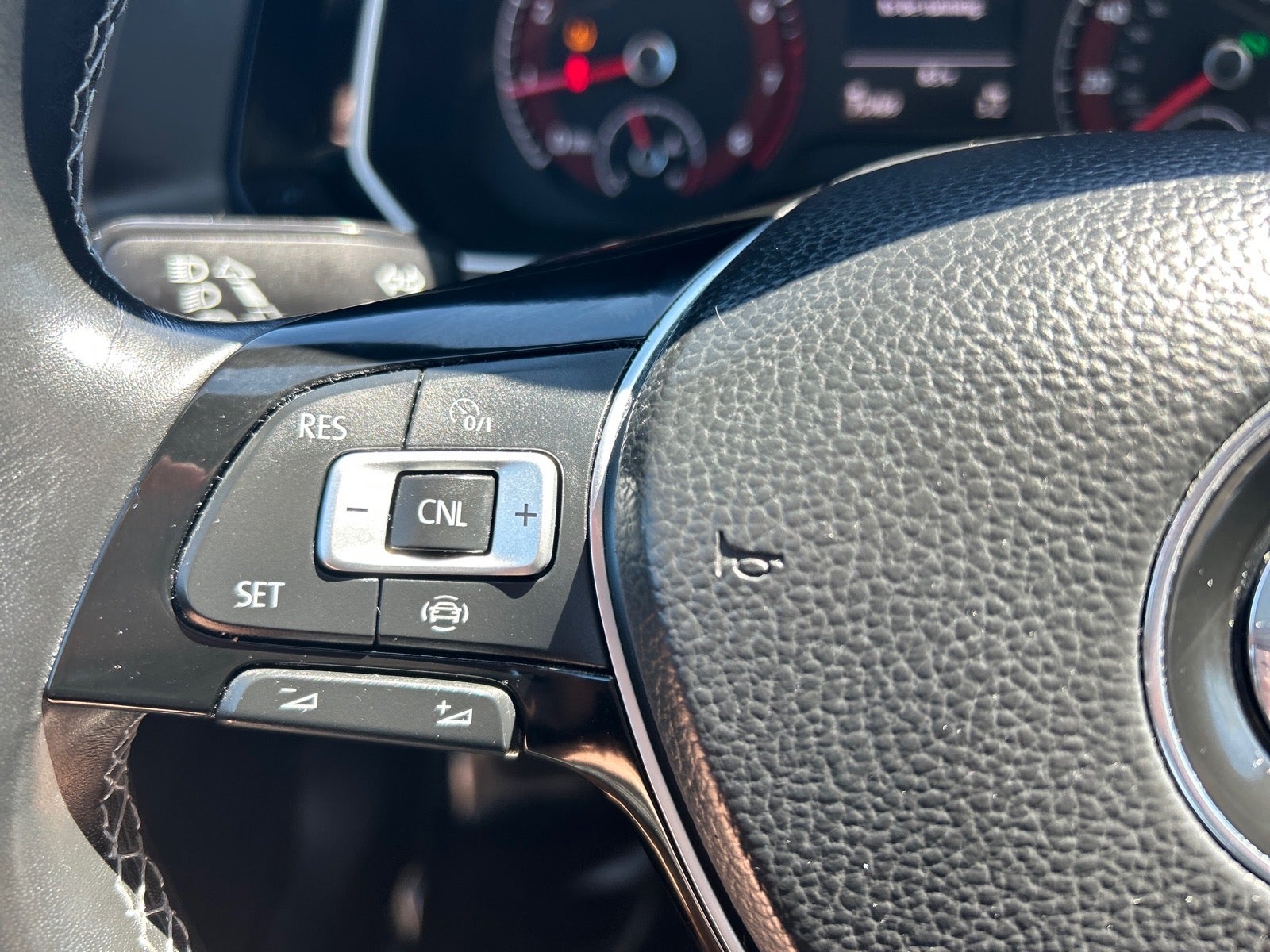 2019 Volkswagen Jetta R-Line