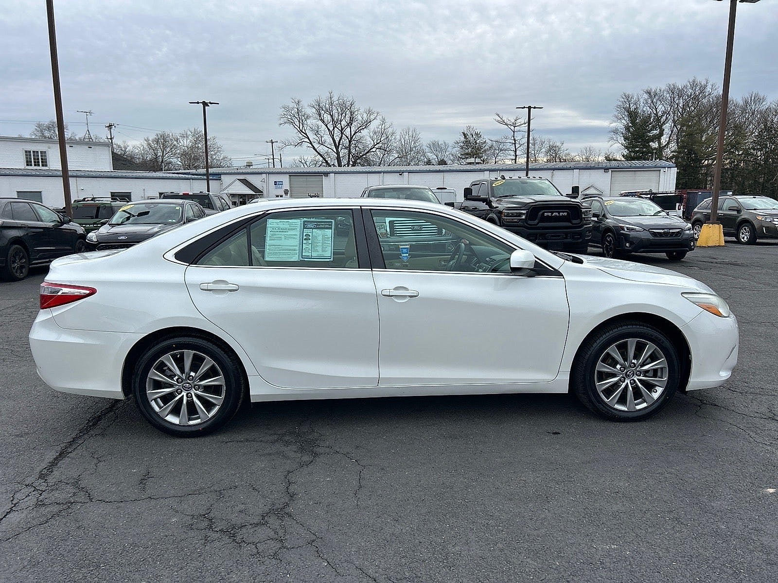 2017 Toyota Camry XLE