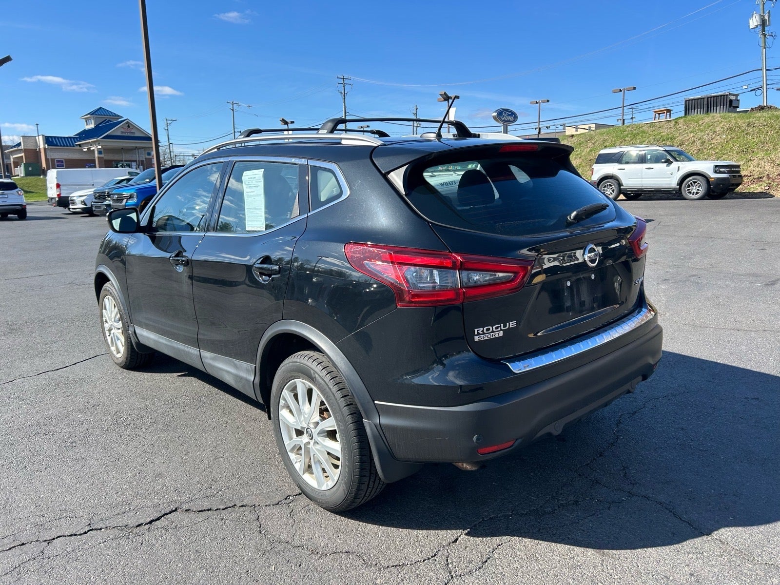 2020 Nissan Rogue Sport SV