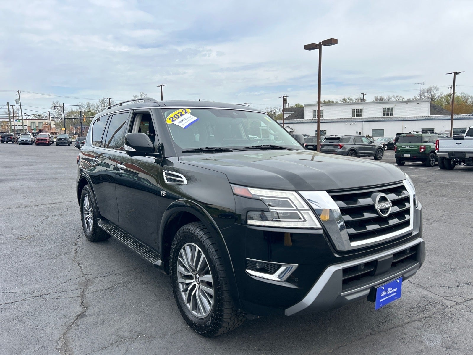 2022 Nissan Armada SL