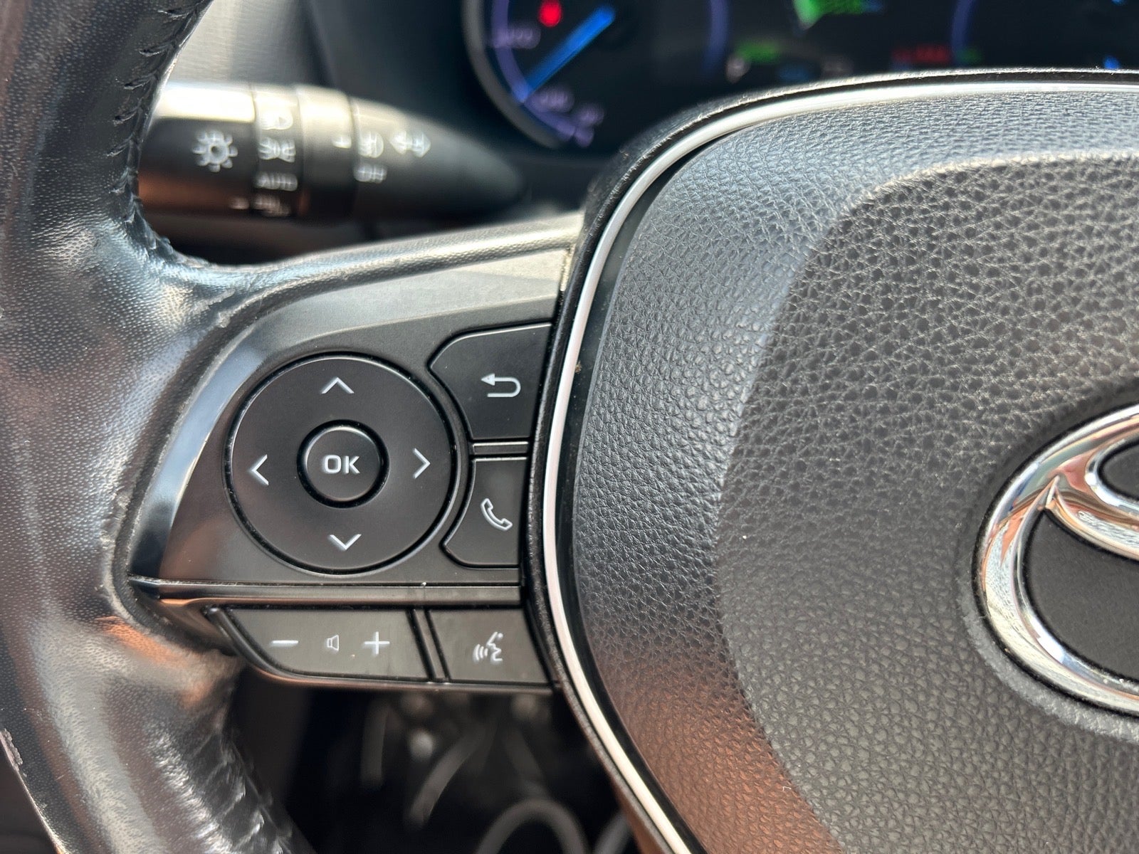 2019 Toyota RAV4 Hybrid Limited
