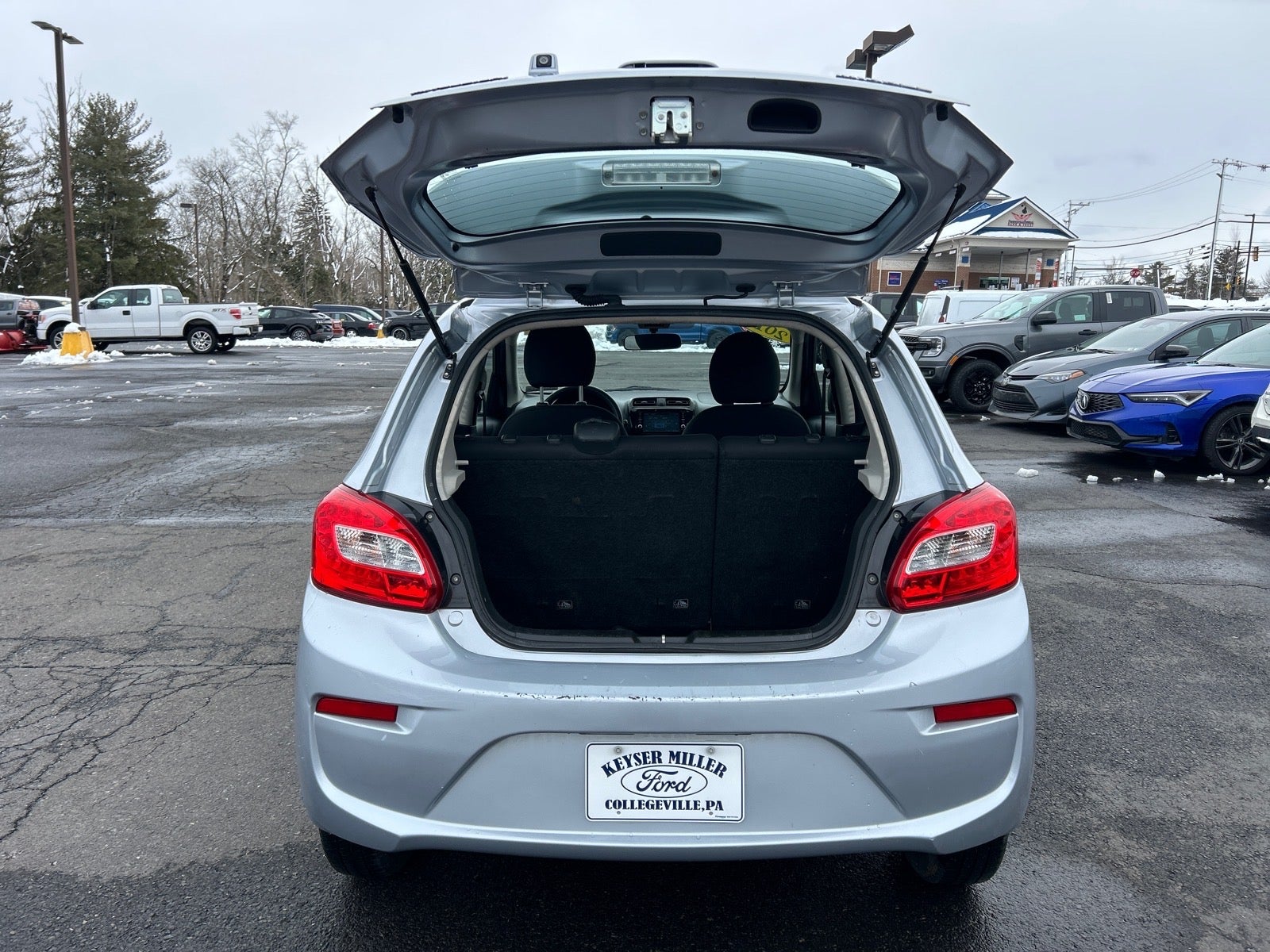 2018 Mitsubishi Mirage ES