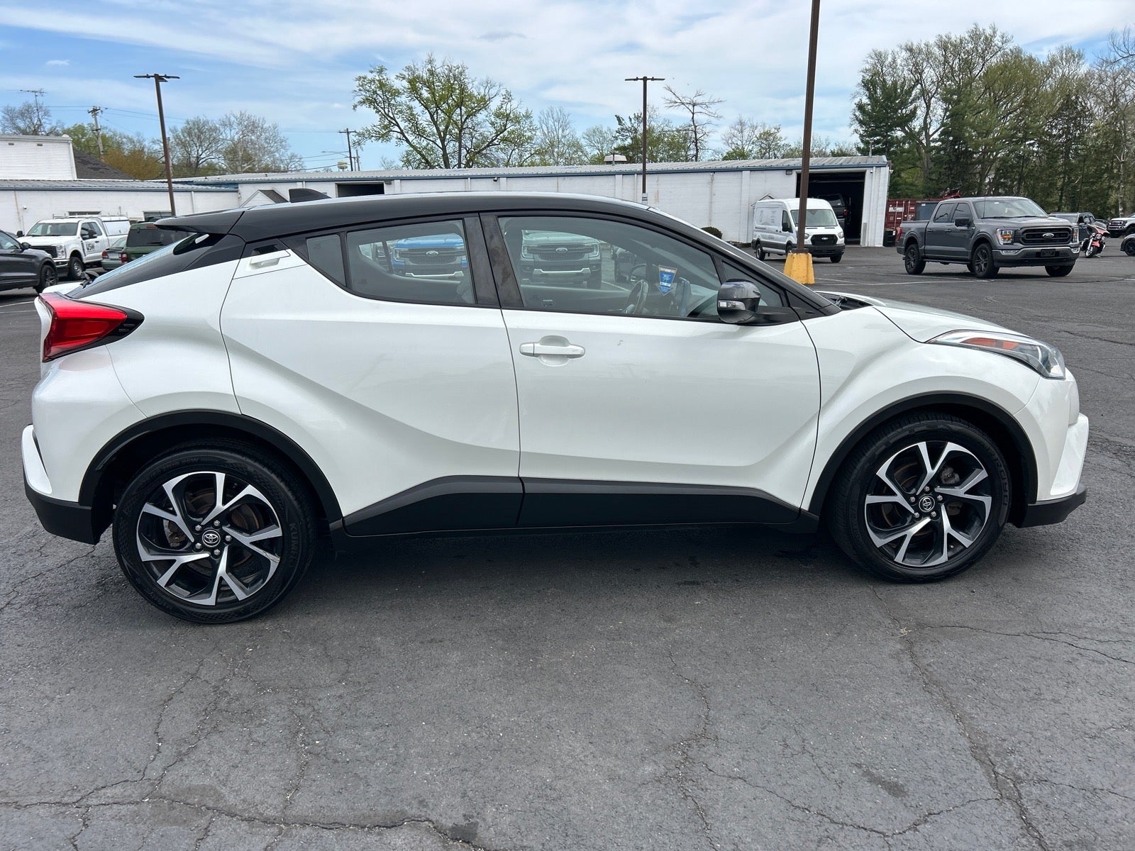 2019 Toyota C-HR XLE