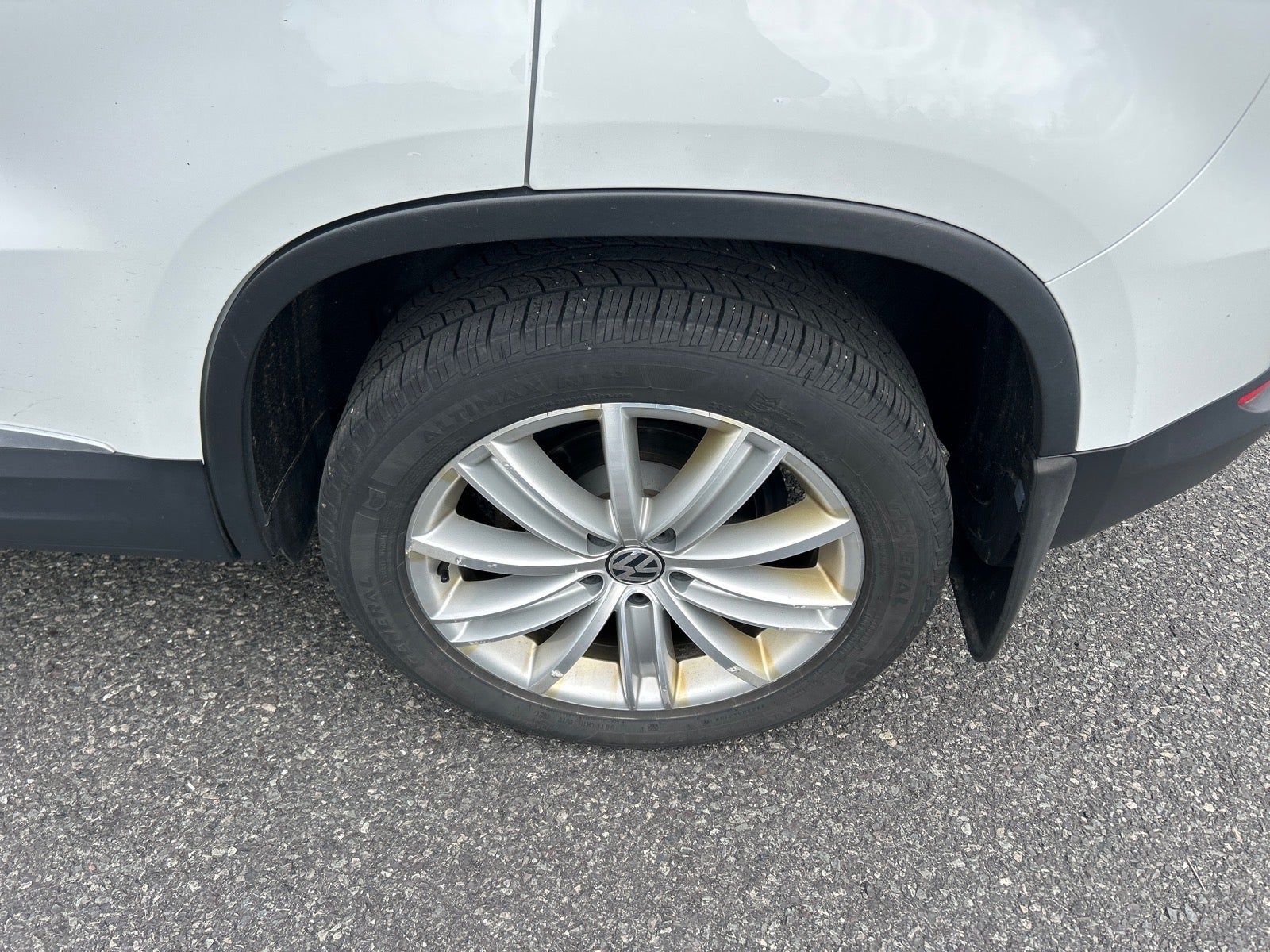 2015 Volkswagen Tiguan SE 4Motion w/Appearance