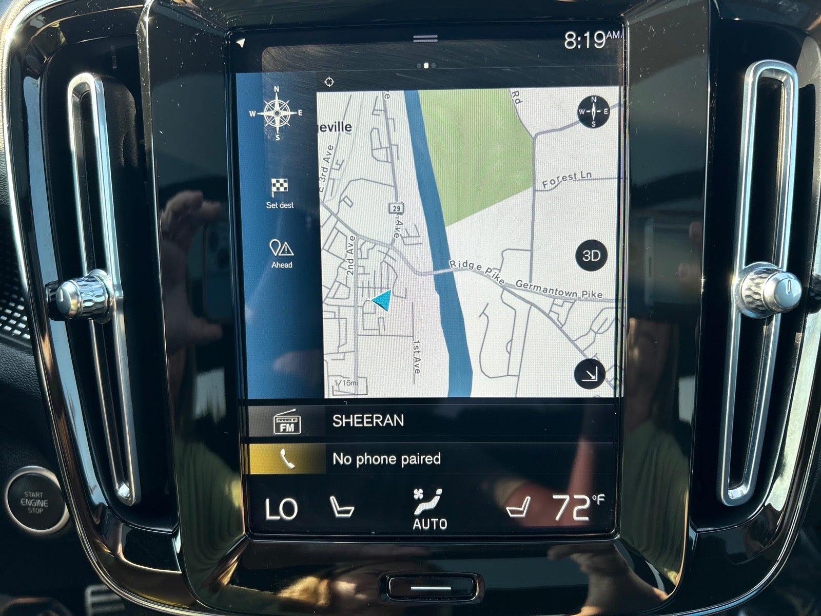2022 Volvo XC40 R-Design